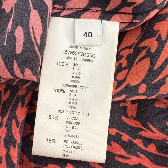 GIVENCHY Red Silk Crepe Blouse with Bow Tie V Neck STUNNING Designer Top Sz 40 - Picture 10 of 12